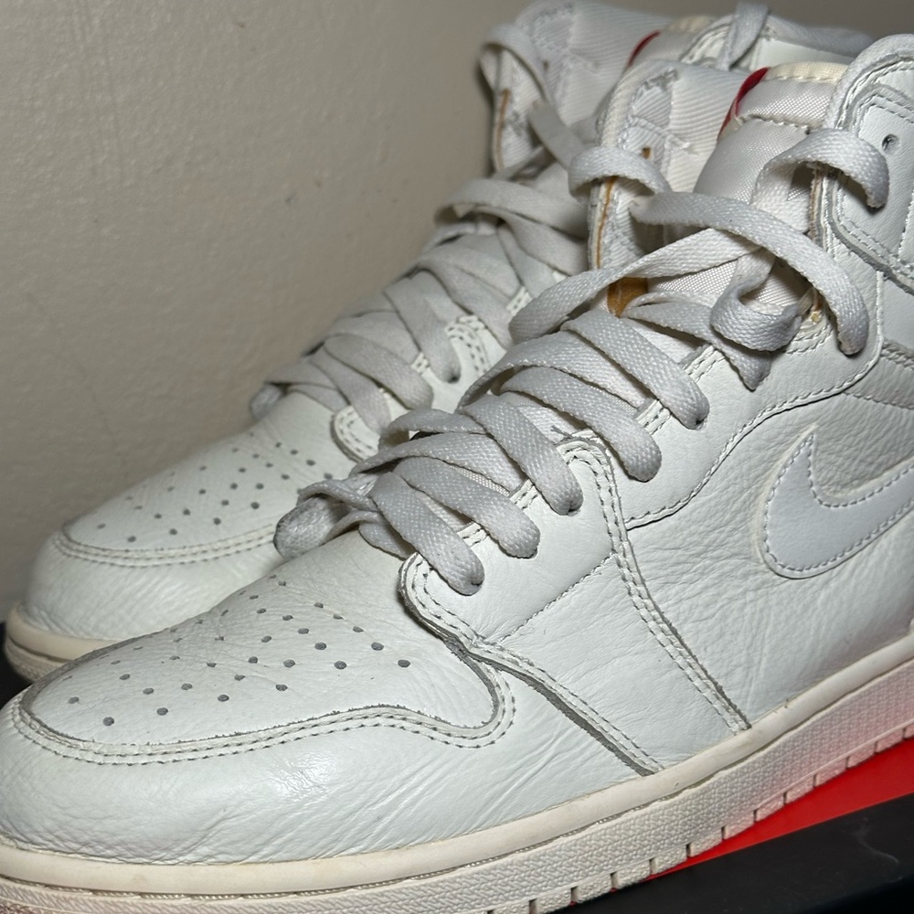 Nike Air Jordan 1 Retro High OG Sail 555088 Mens US10.5 - Picture 4 of 8